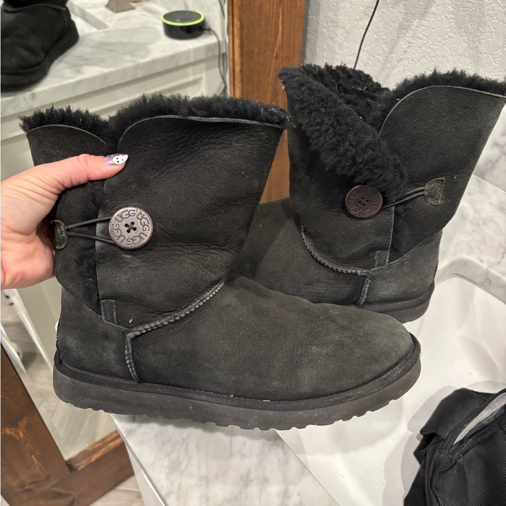 Bailey Button Uggs - image 1